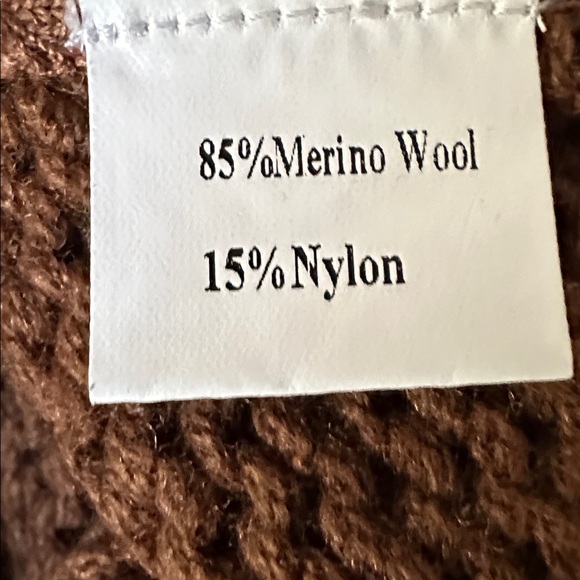 Eileen Fisher brown sweater - Picture 7 of 13